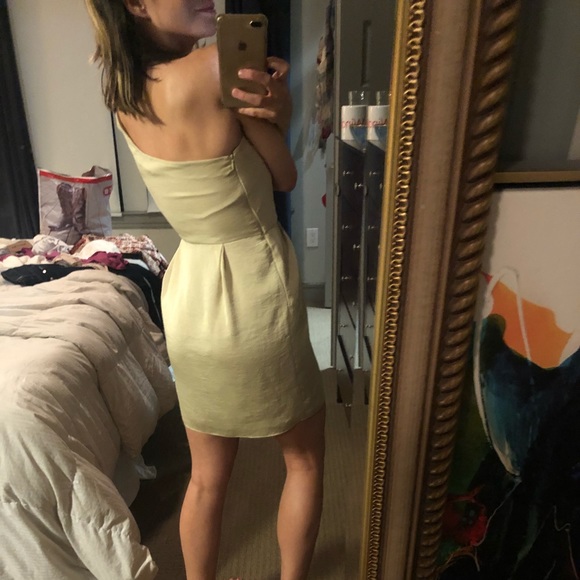Light green cocktail dress - Picture 4 of 4